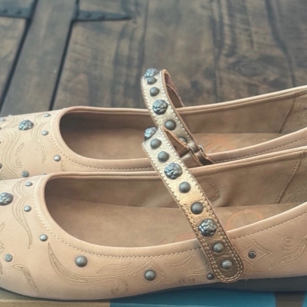 OTBT Gamine 2 Mary Jane Ballet Flat - Picture 3 of 4